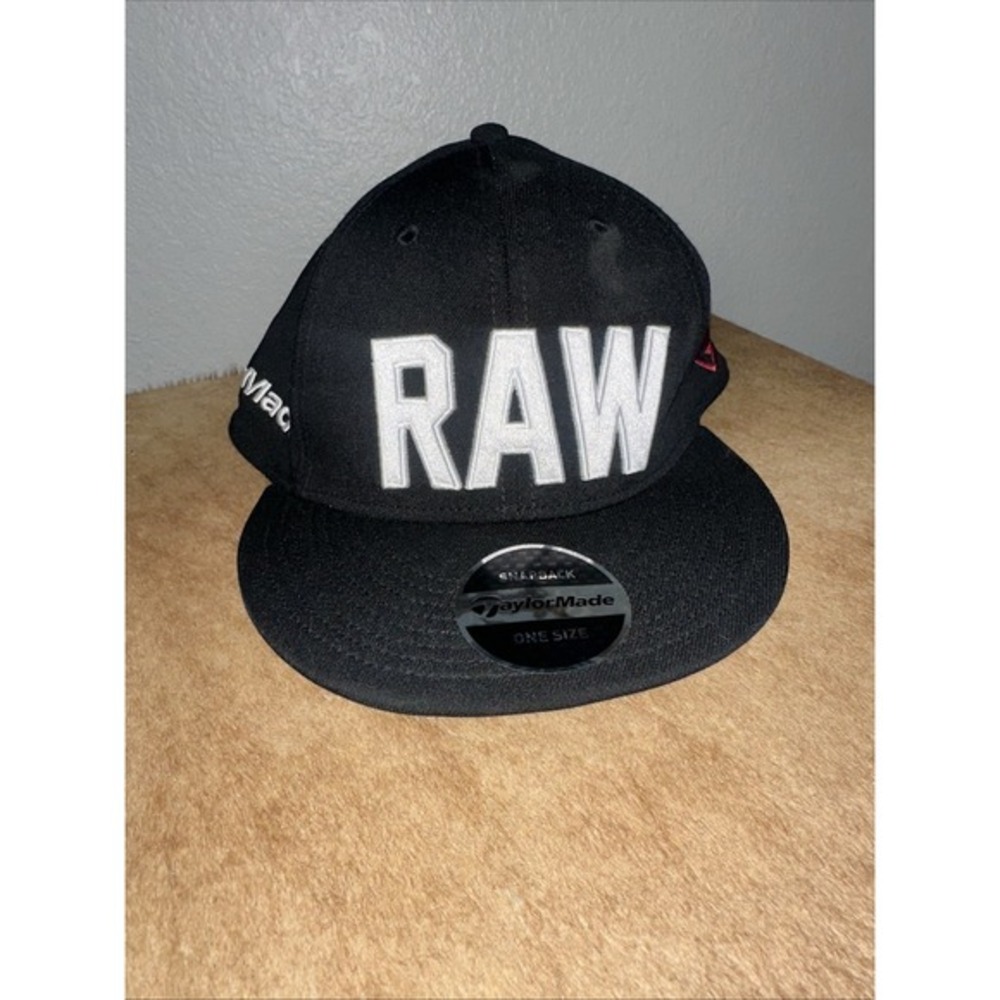 Taylormade Raw Black Tour Snapback Hat Cap • MINT CONDITION